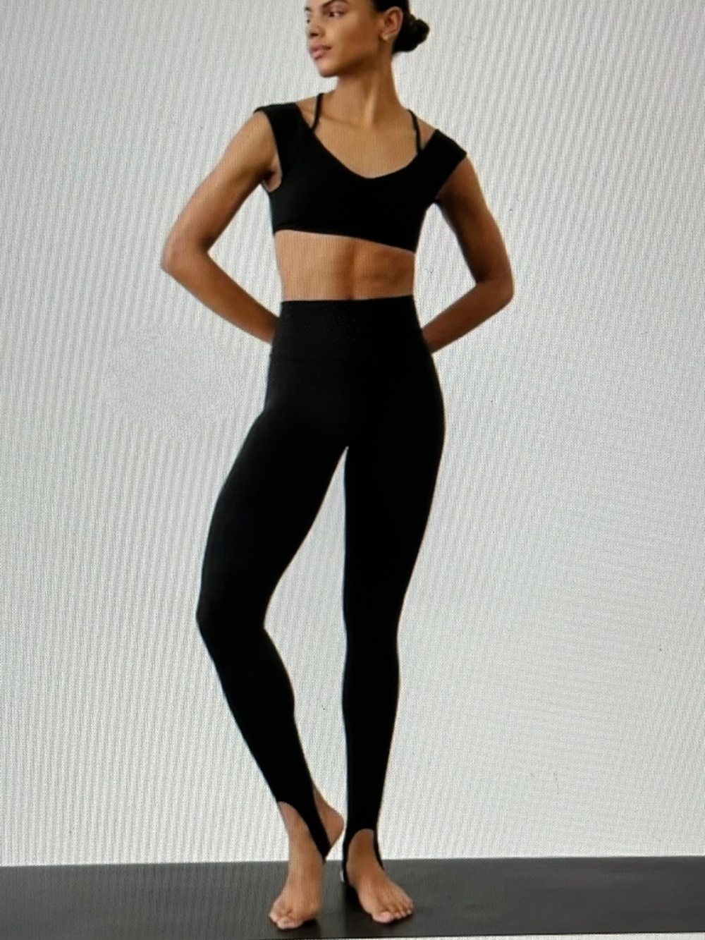 ATHLETA Transcend Stirrup Tight Legging NWT!